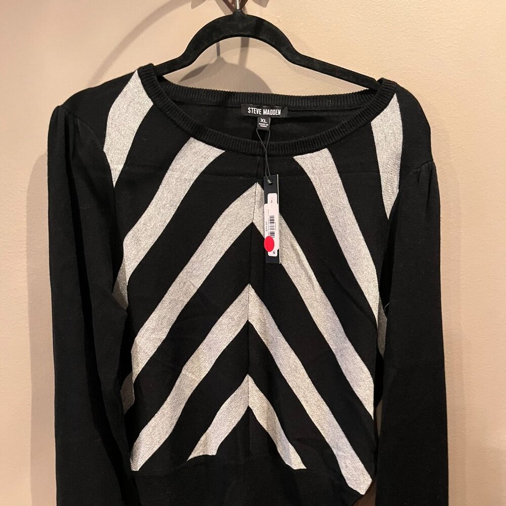 Steve Madden Black and Silver Sweater